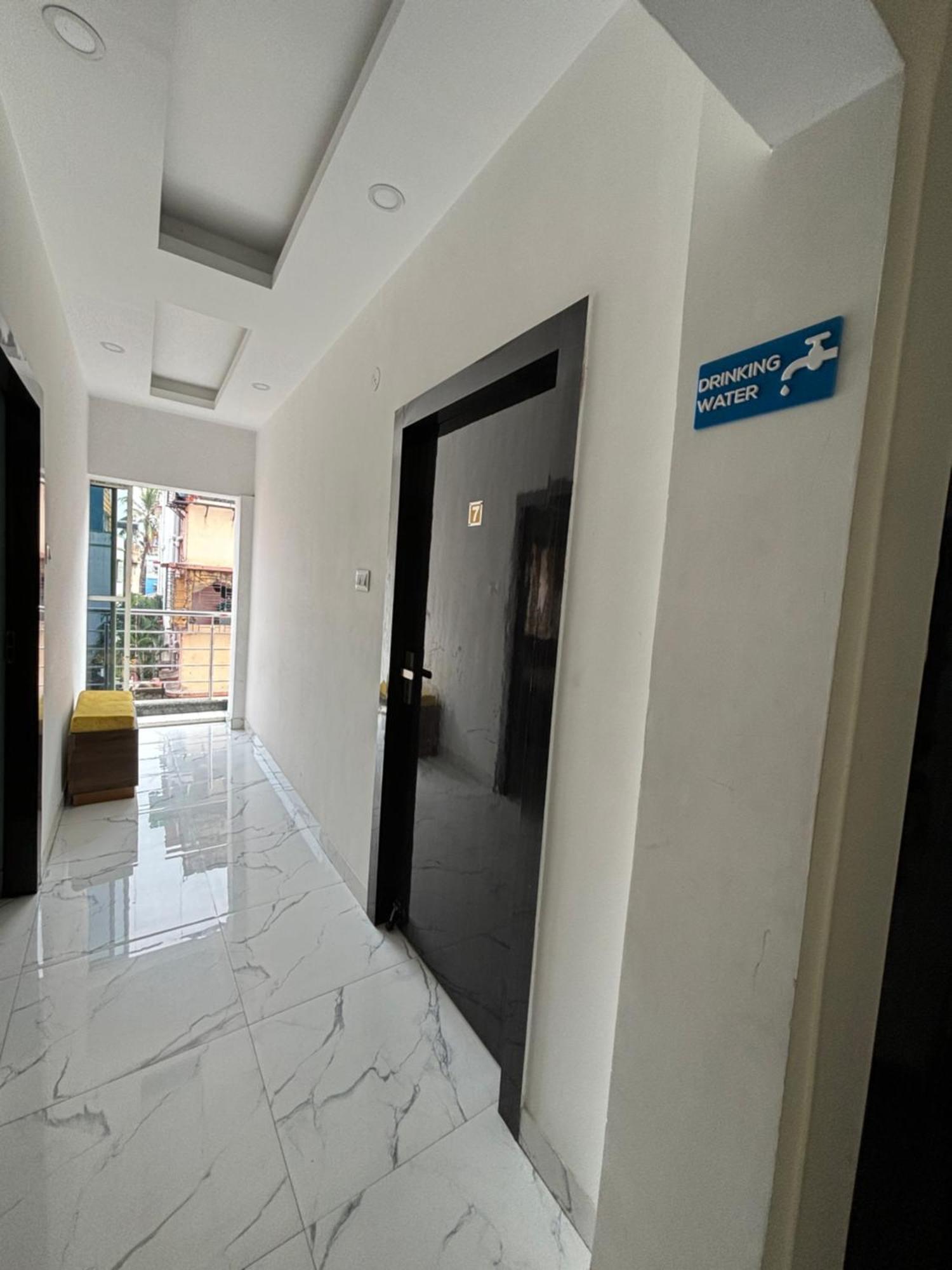 Garden Guest House Near Rene Tower Ruby General Hospital Kalkutta Exterior foto