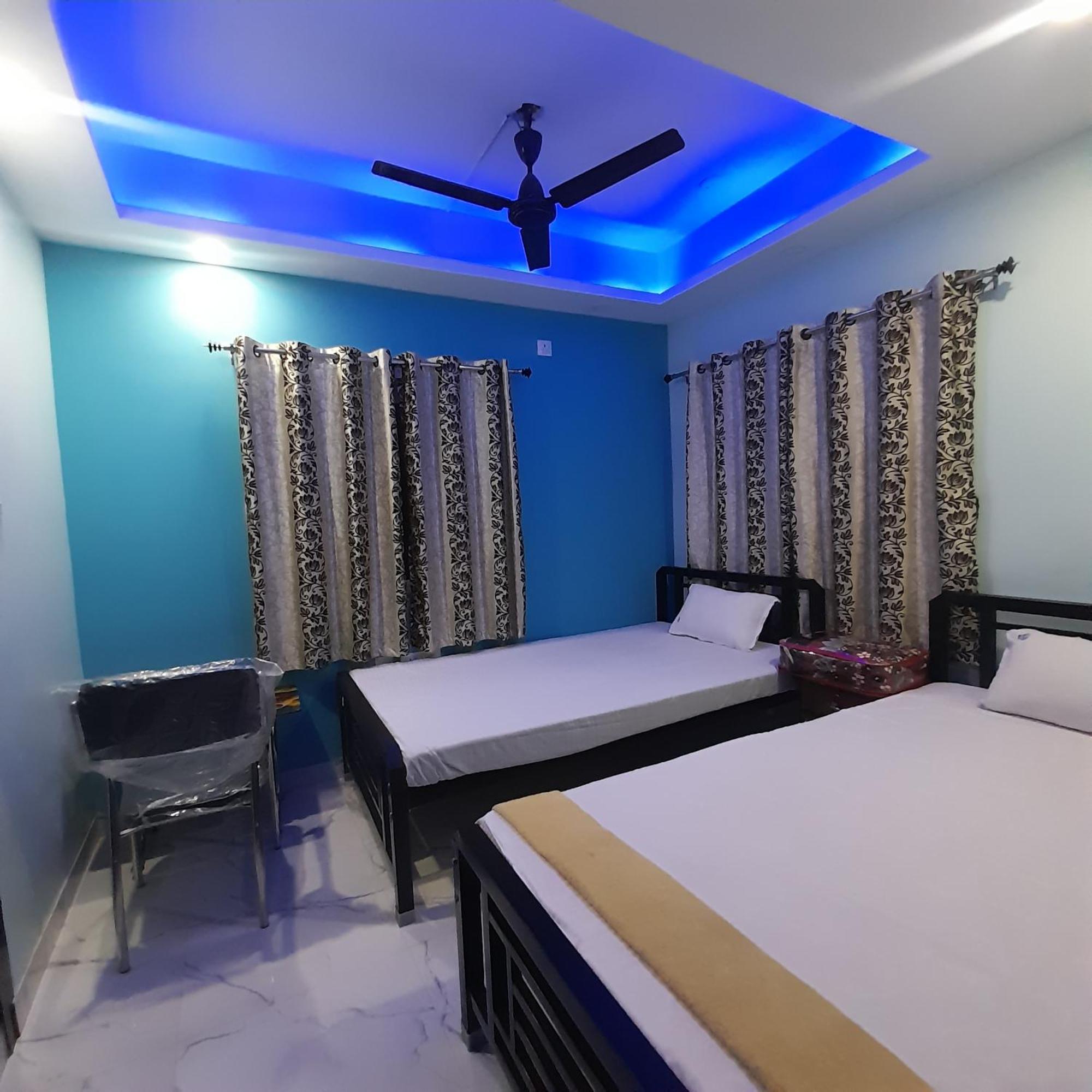 Garden Guest House Near Rene Tower Ruby General Hospital Kalkutta Zimmer foto